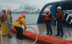 Áo phao chống dầu