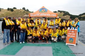 Áo phao tự thổi