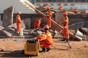 Quần áo nhân viên cứu hộ